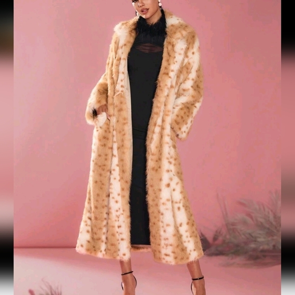 Fashion Fluffy Oversized Jacket, Autumn/Winter - Picture 1 of 4